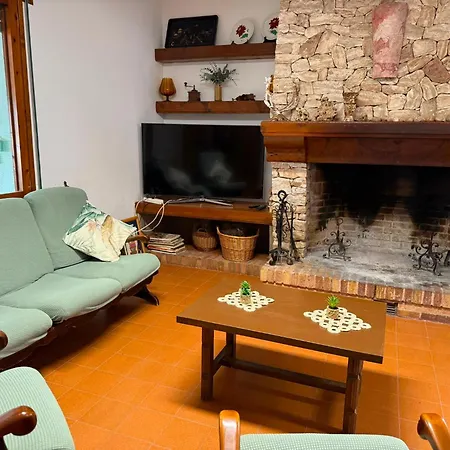 Сasa de vacaciones Masia Garridells *